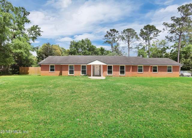 Property at 11707 Village Ln, Jacksonville, FL 32223, 3 beds, 2 baths