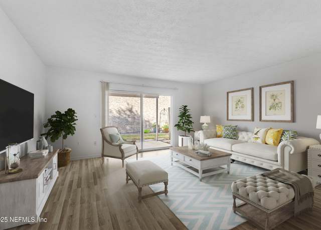 Property at 5201 Atlantic Blvd #274, Jacksonville, FL 32207, 2 beds, 2.5 baths