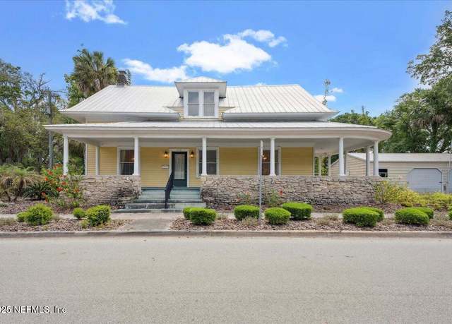 Property at 223 Rainey Ave, St. Augustine, FL 32084, 4 beds, 3 baths