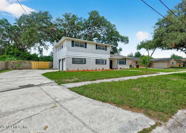 Property at 3342 Nokomis Rd, Orange Park, FL 32073, 5 beds, 3.5 baths