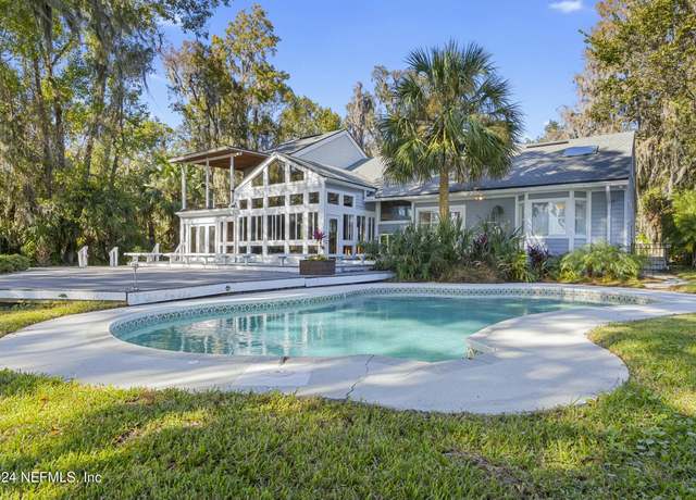 Property at 988 Birdwood Dr, Orange Park, FL 32073, 4 beds, 3.5 baths