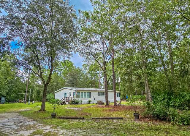 Property at 10752 Sheri Ln, Bryceville, FL 32009, 4 beds, 3 baths