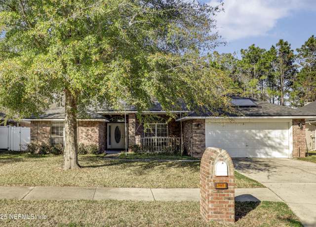 Property at 3061 Silverado Cir, Green Cove Springs, FL 32043, 4 beds, 2 baths