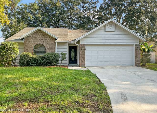 Property at 7419 Amandas Crossing Dr N, Jacksonville, FL 32244, 3 beds, 2 baths