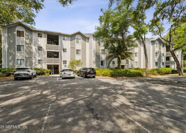 Property at 2328 Sadler Rd #2F, Fernandina Beach, FL 32034, 2 beds, 2 baths