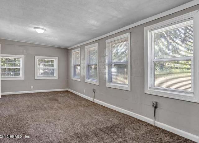 Property at 7881 Paul Revere Dr, Jacksonville, FL 32208, 2 beds, 1 bath