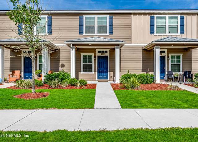 Property at 75490 Harvester St, Yulee, FL 32097, 2 beds, 2.5 baths