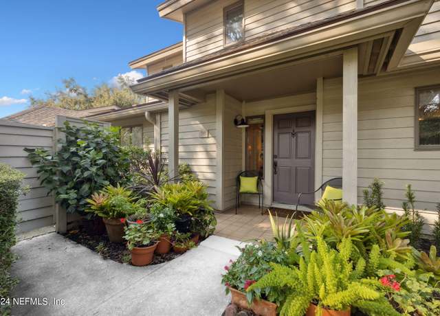 Property at 98 Players Club Villas Rd, Ponte Vedra Beach, FL 32082, 3 beds, 3.5 baths