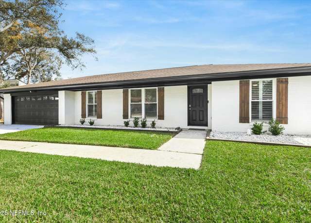 Property at 3545 Tidal Marsh Dr, Jacksonville, FL 32250, 3 beds, 2 baths