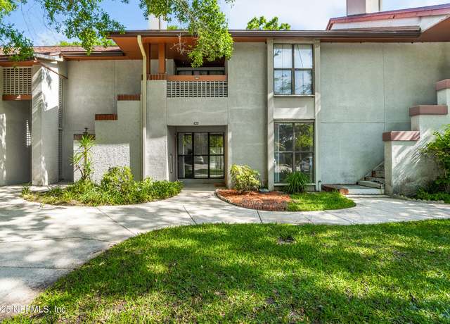 Property at 1903 Wood Hill Pl #1903, Jacksonville, FL 32256, 2 beds, 1.5 baths