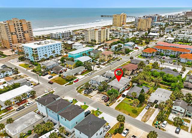 Property at 208 12th Ave N, Jacksonville Beach, FL 32250, 8 beds, 4 baths