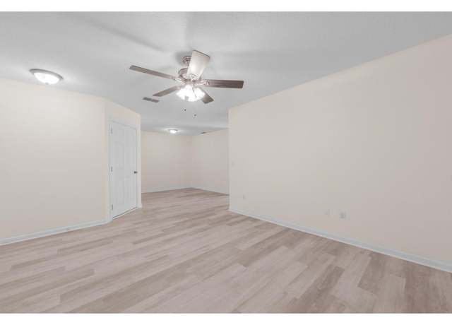 Property at 2325 Wood Hollow Ln #B, Fleming Island, FL 32003, 3 beds, 2.5 baths