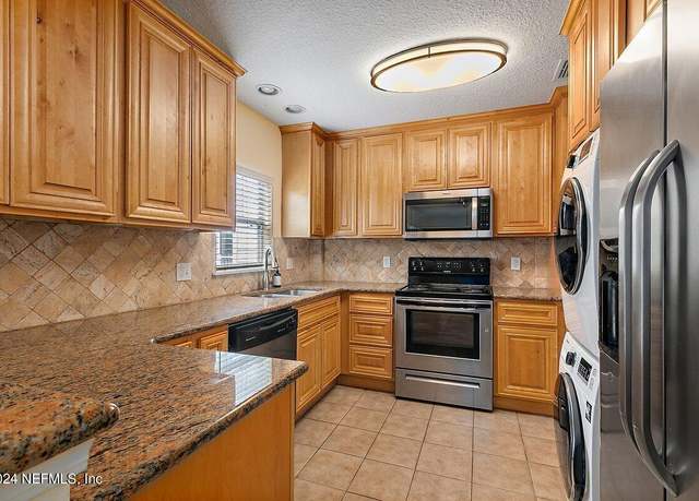 Property at 3434 Blanding Blvd #230, Jacksonville, FL 32210, 2 beds, 2 baths