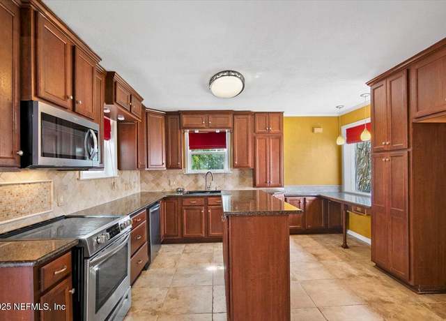 Property at 4818 Attleboro St, Jacksonville, FL 32205, 3 beds, 1 bath