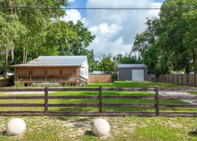Property at 1514 Thomas St, Green Cove Springs, FL 32043, 3 beds, 1.5 baths