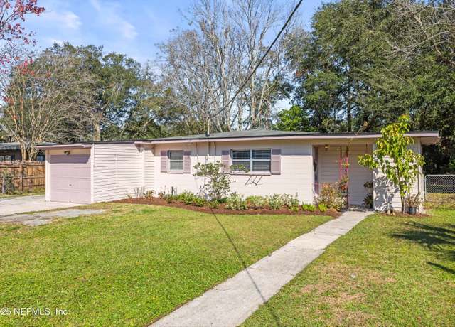 Property at 10431 Ebbitt Rd, Jacksonville, FL 32246, 3 beds, 1.5 baths