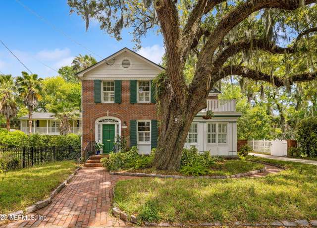 Property at 2926 Oak St, Jacksonville, FL 32205, 2 beds, 1.5 baths