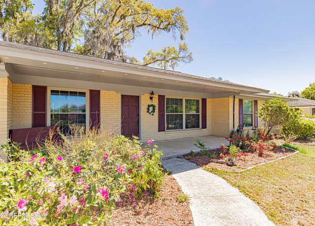 Property at 2841 Brookwood Dr, Orange Park, FL 32073, 4 beds, 2 baths
