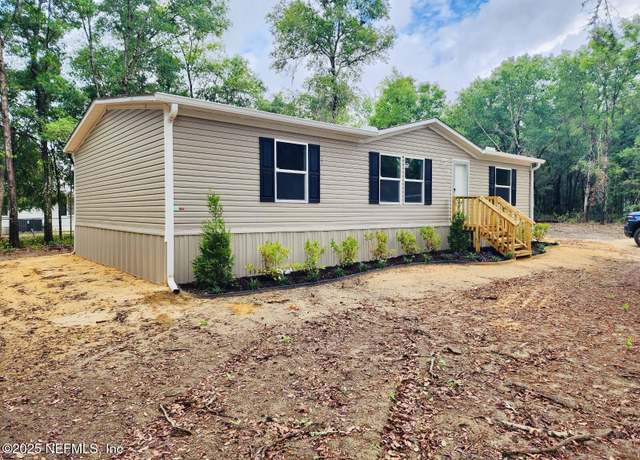 Property at 221 Maltas Ave, Interlachen, FL 32148, 3 beds, 2 baths