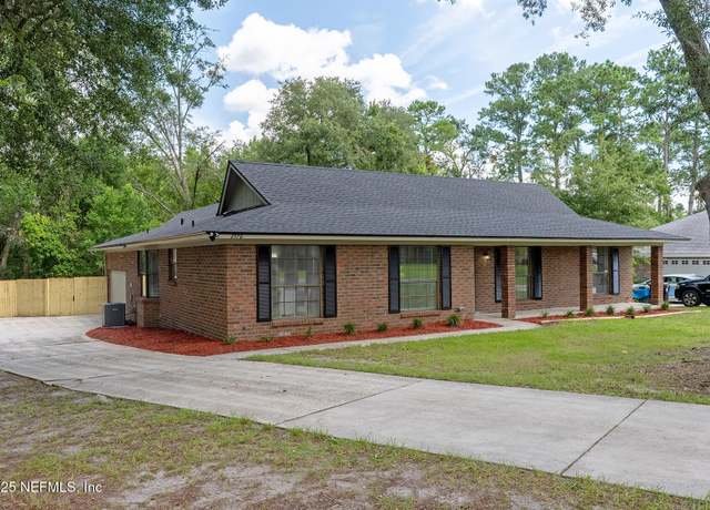 Property at 2576 Bottomridge Dr, Orange Park, FL 32065, 4 beds, 2.5 baths