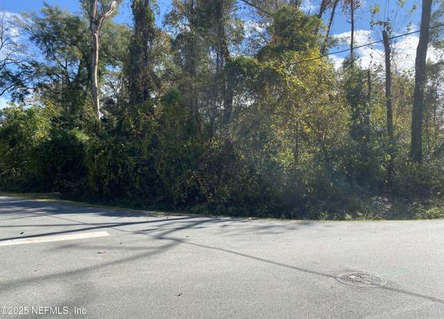 Property at 5 Pueblo Trl, Crawfordville, FL 32327
