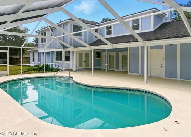 Property at 6615 Camelot Ct, Keystone Heights, FL 32656, 4 beds, 3 baths