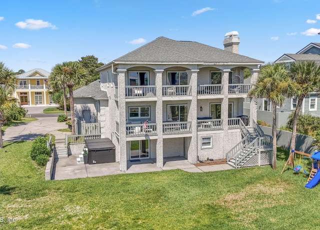 Property at 95366 Spinnaker Dr, Fernandina Beach, FL 32034, 4 beds, 4.5 baths