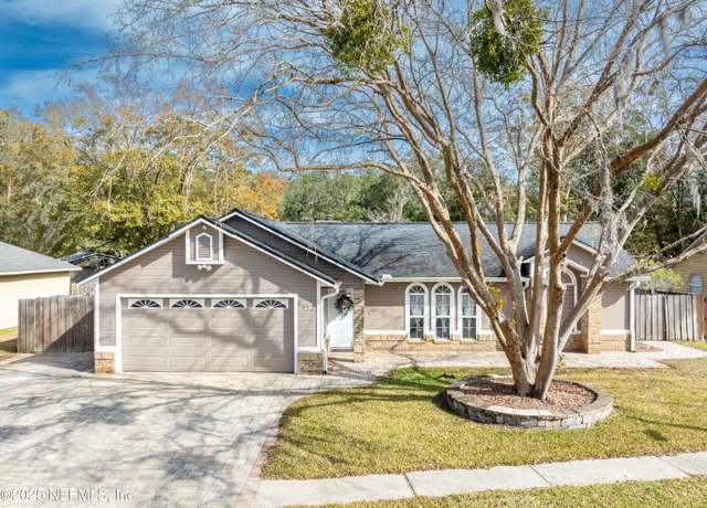 Property at 6873 Plum Lake Ln E, Jacksonville, FL 32222, 3 beds, 2 baths