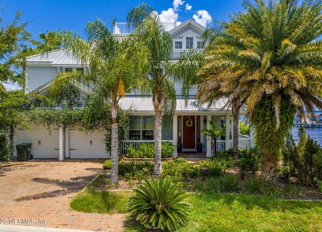 Property at 102 Yacht Club Pointe, Green Cove Springs, FL 32043, 5 beds, 4.5 baths