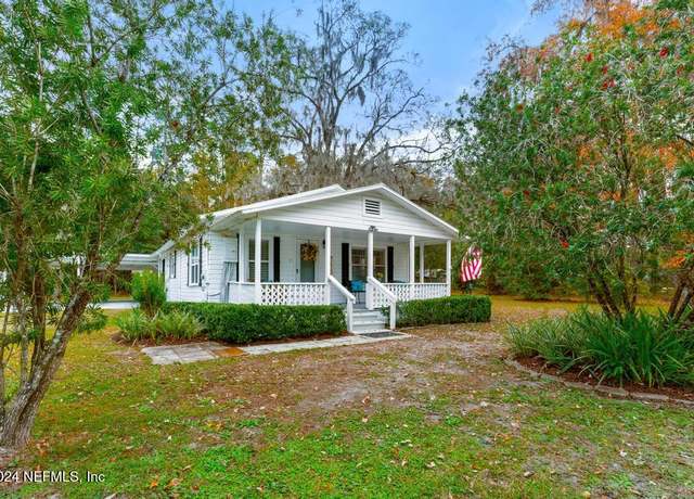 Property at 36615 Pine St, Hilliard, FL 32046, 2 beds, 2 baths