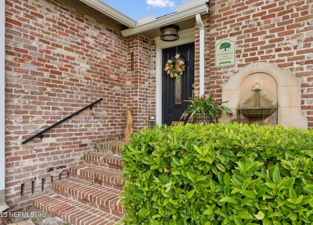 Property at 1204 Nicholson Rd, Jacksonville, FL 32207, 2 beds, 2.5 baths