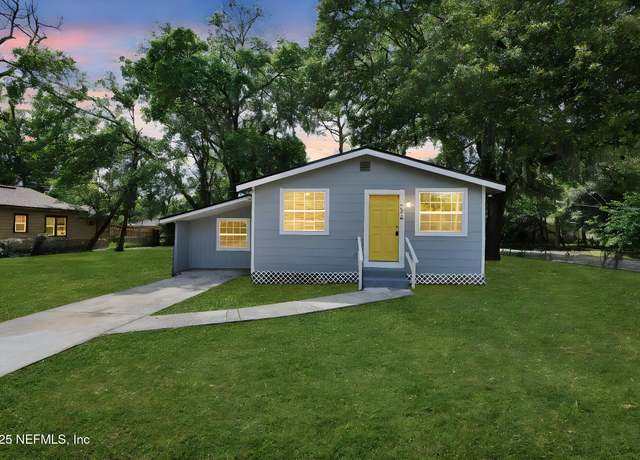 Property at 9076 1st Ave, Jacksonville, FL 32208, 4 beds, 2 baths