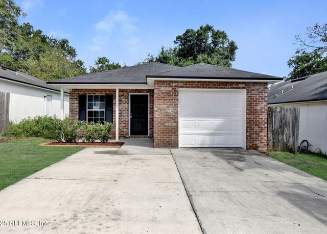 Property at 8437 India Ave, Jacksonville, FL 32211, 3 beds, 2 baths