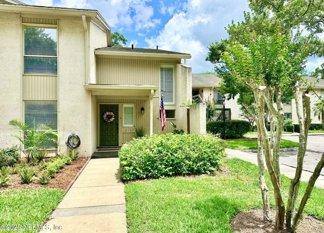 Property at 10102 Leisure Ln N #35, Jacksonville, FL 32256, 3 beds, 3 baths