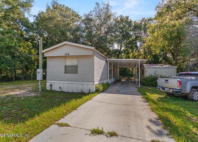 Property at 104 Cindy Ave, Interlachen, FL 32148, 2 beds, 2 baths