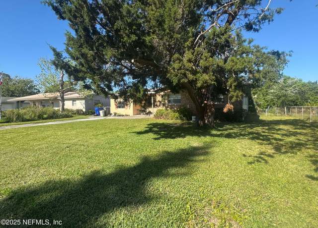 Property at 26 Sea Park Dr, St. Augustine, FL 32080, 4 beds, 3 baths