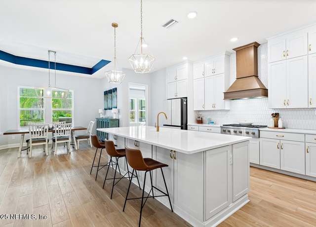 Property at 419 Palm Crest Dr, Ponte Vedra, FL 32081, 5 beds, 4 baths