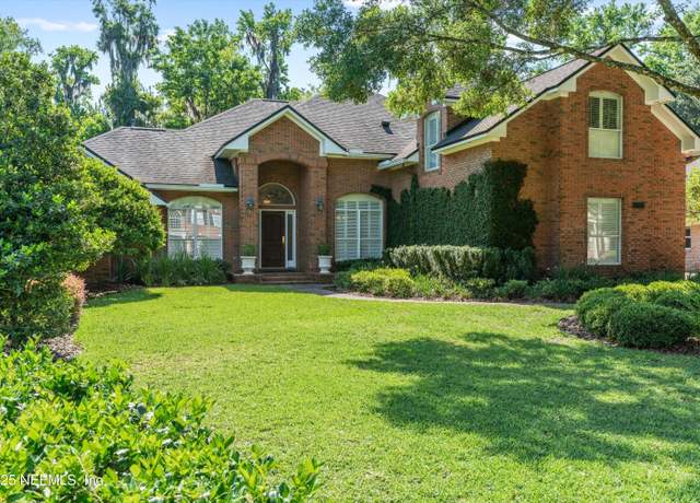 Property at 8633 Pebble Creek Ln, Jacksonville, FL 32256, 4 beds, 3.5 baths