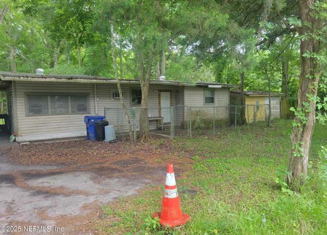 Property at 2085 Four Mile Rd, St. Augustine, FL 32084, 3 beds, 1 bath