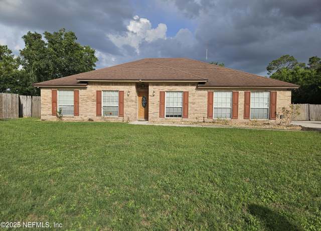 Property at 1203 Stern Way, Fleming Island, FL 32003, 4 beds, 2 baths