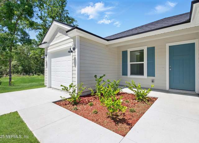 Property at 325 Rustic Rd, Satsuma, FL 32189, 3 beds, 2 baths