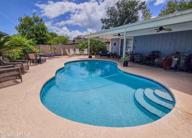 Property at 2243 The Woods Dr, Jacksonville, FL 32246, 3 beds, 3 baths
