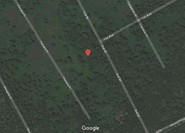 Property at 423 3rd St, Satsuma, FL 32189