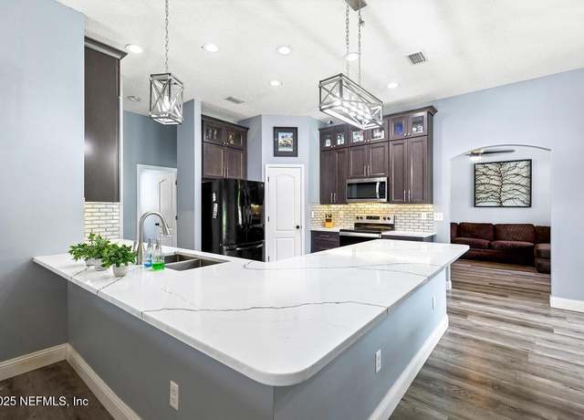 Property at 32238 Settlers Ridge Dr, Bryceville, FL 32009, 4 beds, 2 baths