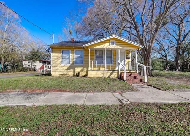 Property at 1533 W 16th St, Jacksonville, FL 32209, 2 beds, 1 bath