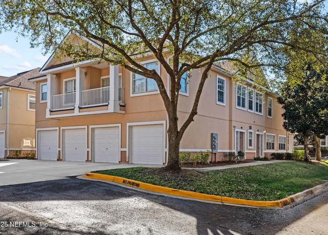 Property at 1731 Forest Lake Cir W #2, Jacksonville, FL 32225, 3 beds, 2.5 baths