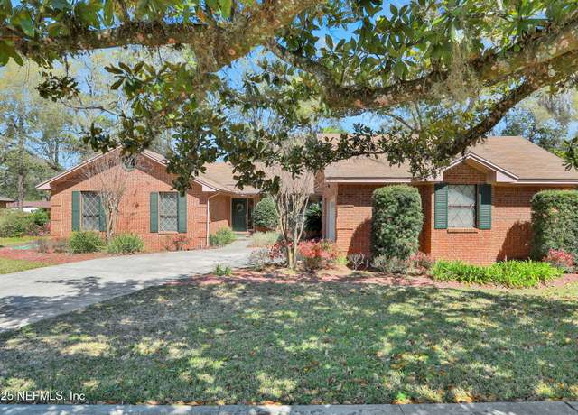 Property at 9415 Lita Rd W, Jacksonville, FL 32257, 4 beds, 2.5 baths