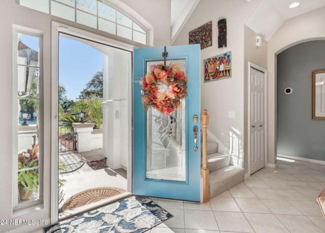 Property at 280 Sweetbrier Branch Ln, St. Johns, FL 32259, 3 beds, 2.5 baths