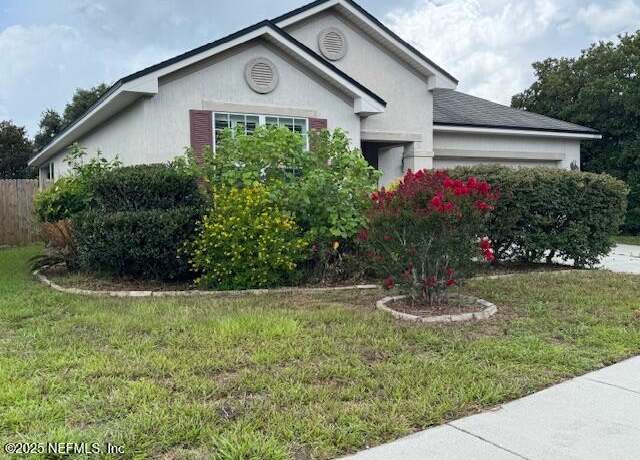 Property at 9688 Woodstone Mill Dr, Jacksonville, FL 32244, 3 beds, 2 baths