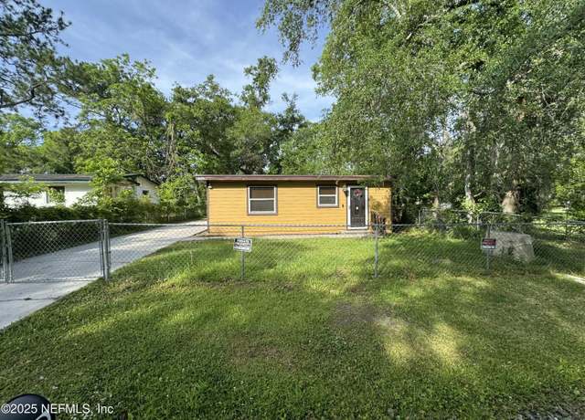 Property at 2842 Lucoma Dr, Jacksonville, FL 32254, 3 beds, 1 bath